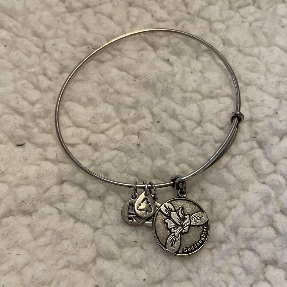 ☀️ 3 for $30 Alex & Ani Goddaughter Bangle ☀️